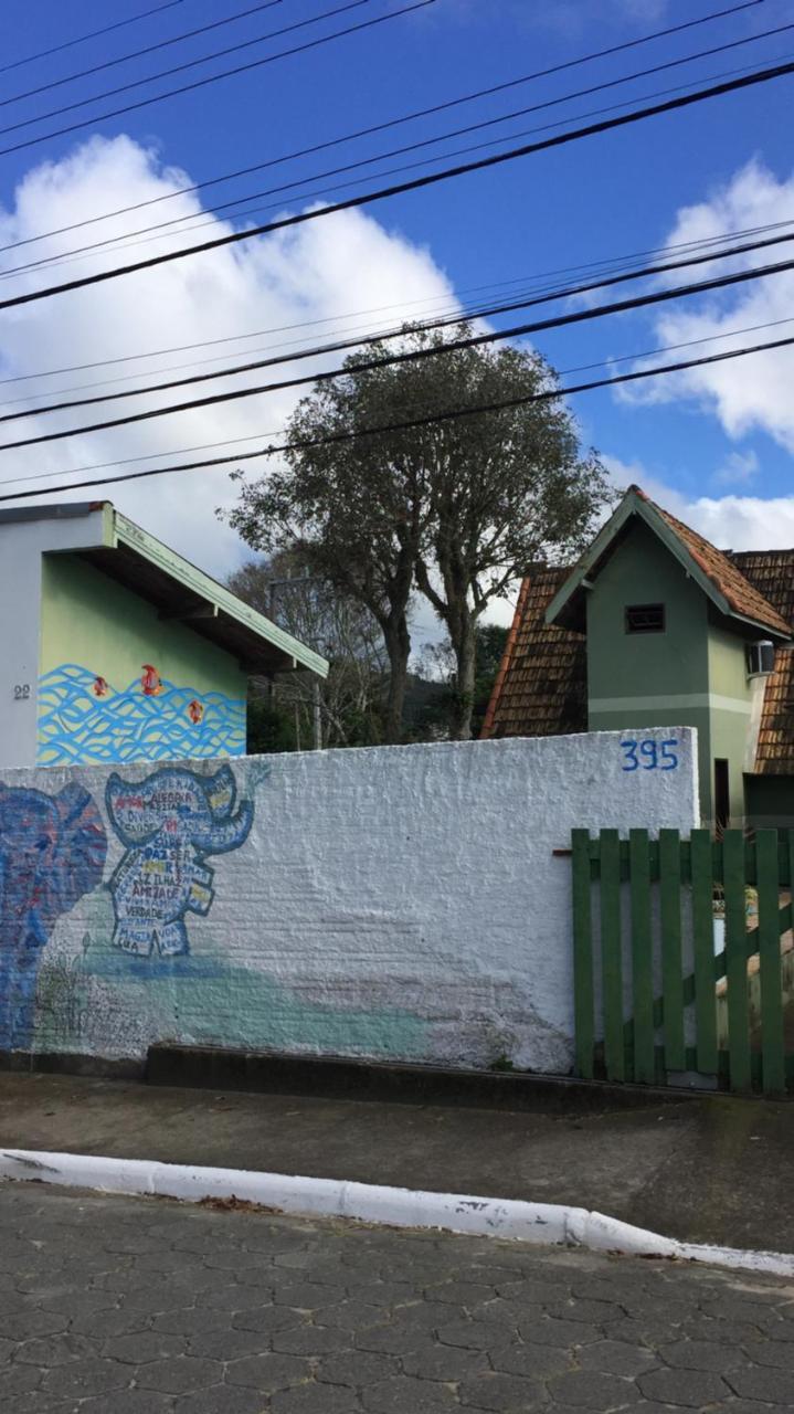 Hostel Mueller Na Praia De Mocambique Florianópolis Εξωτερικό φωτογραφία